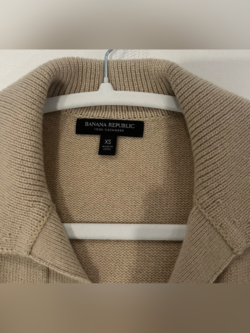 BANANA REPUBLIC Cashmere Sweater, Size XS - Picture 3 of 8